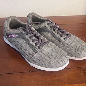 KR Strikeforce Women's Nova Lite Bowling Shoes - Size 9